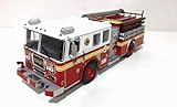 Camión de Bomberos Americano de Nueva York FDNY Seagrave Marauder II 1/43 Metal