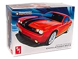 AMT 1:25 2008 Dodge Challenger SRT8 – AMT1075 , color/modelo surtido